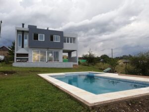 Casa de dos pisos se vende en potrero de garay Cordoba